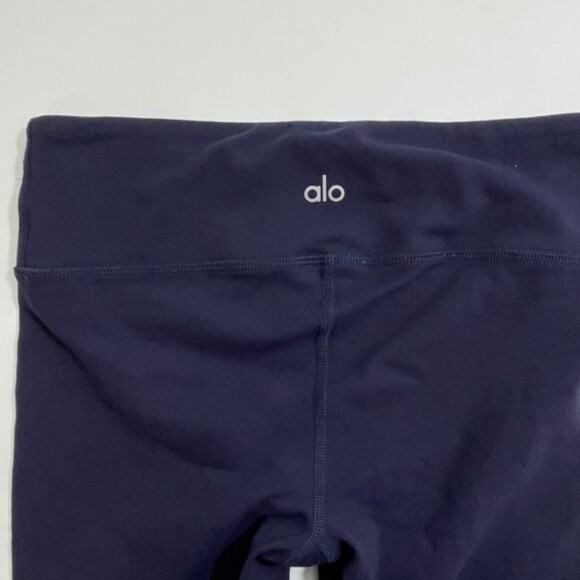 Alo Yoga Entwine Leggings‎ Size XS Rich Navy Blue Cut Out Mid Rise Athletic - Picture 5 of 8